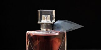 Jak podbić zapach perfum?